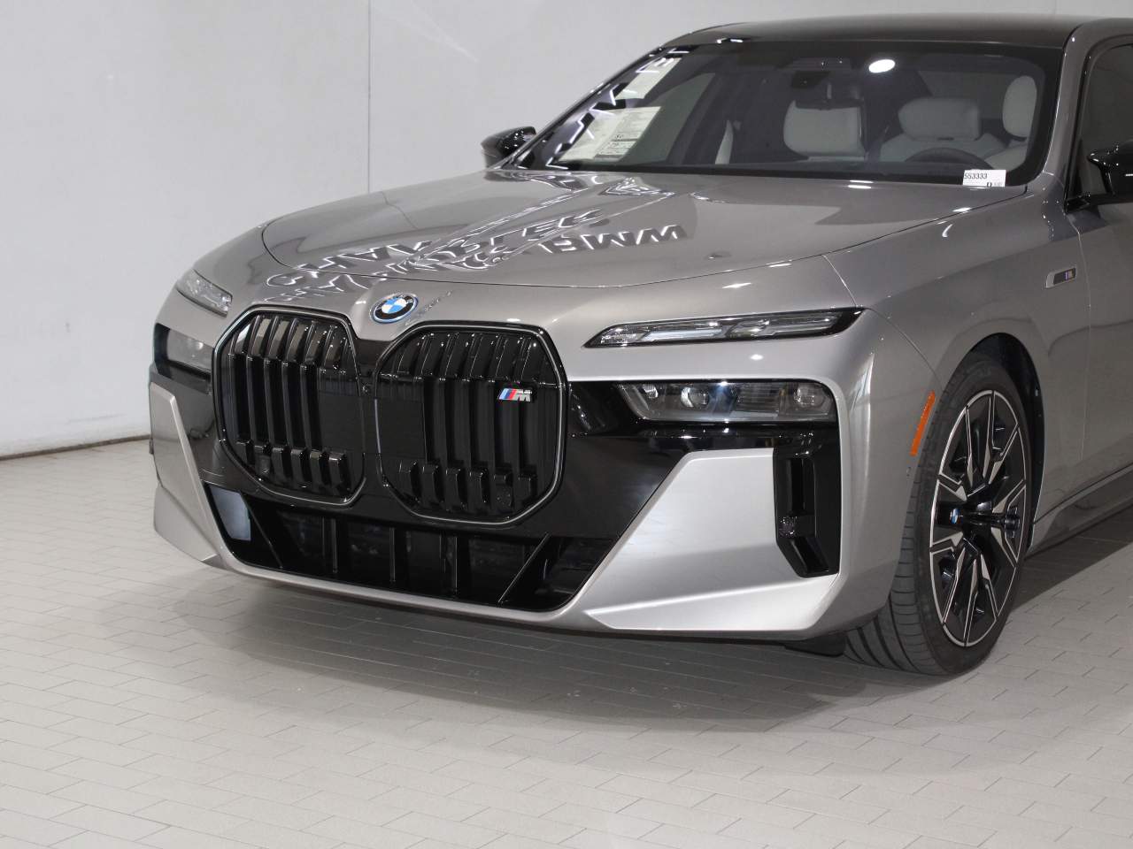 2025 BMW i7 M70 Sedan