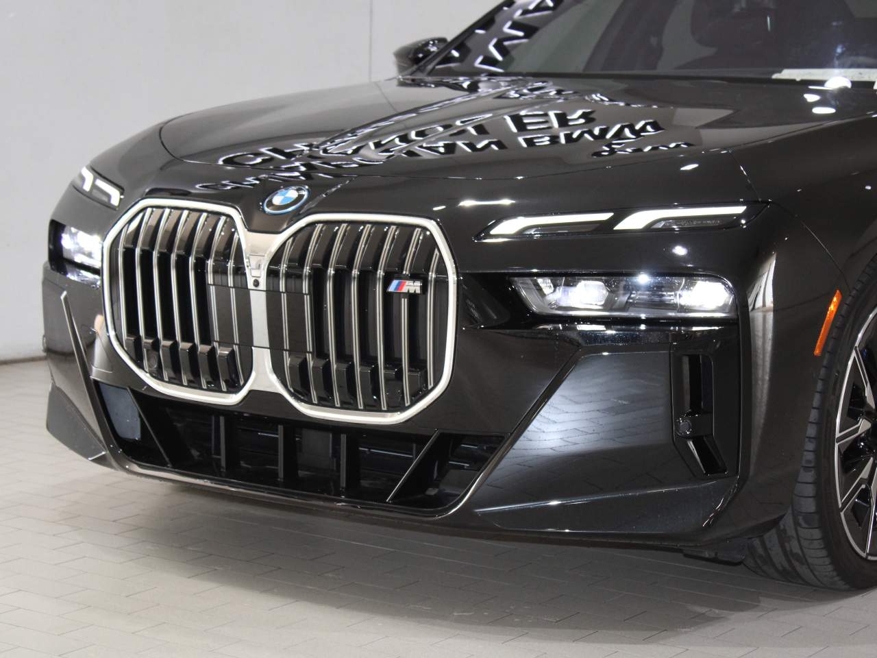 2024 BMW i7 M70
