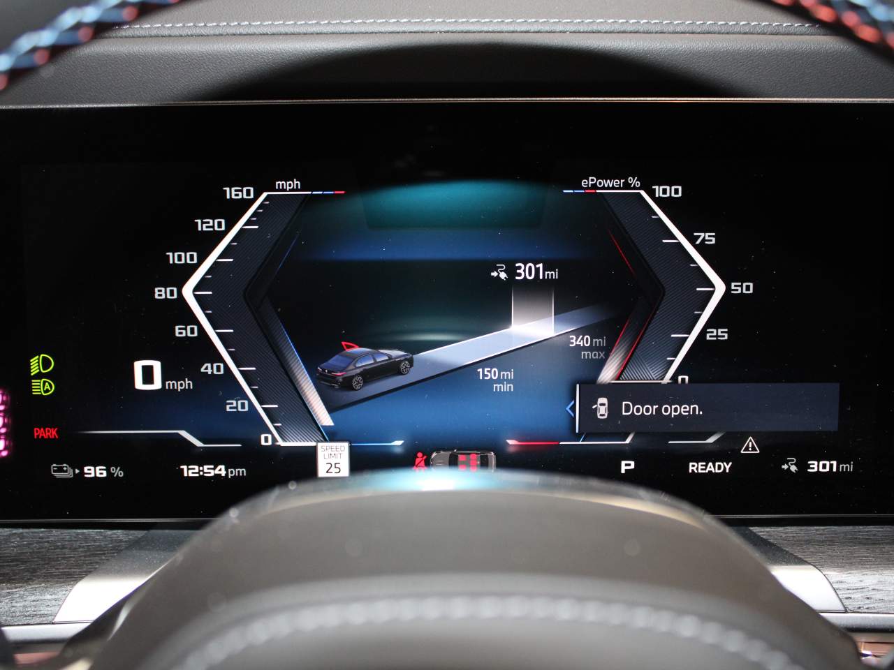 2024 BMW i7 M70