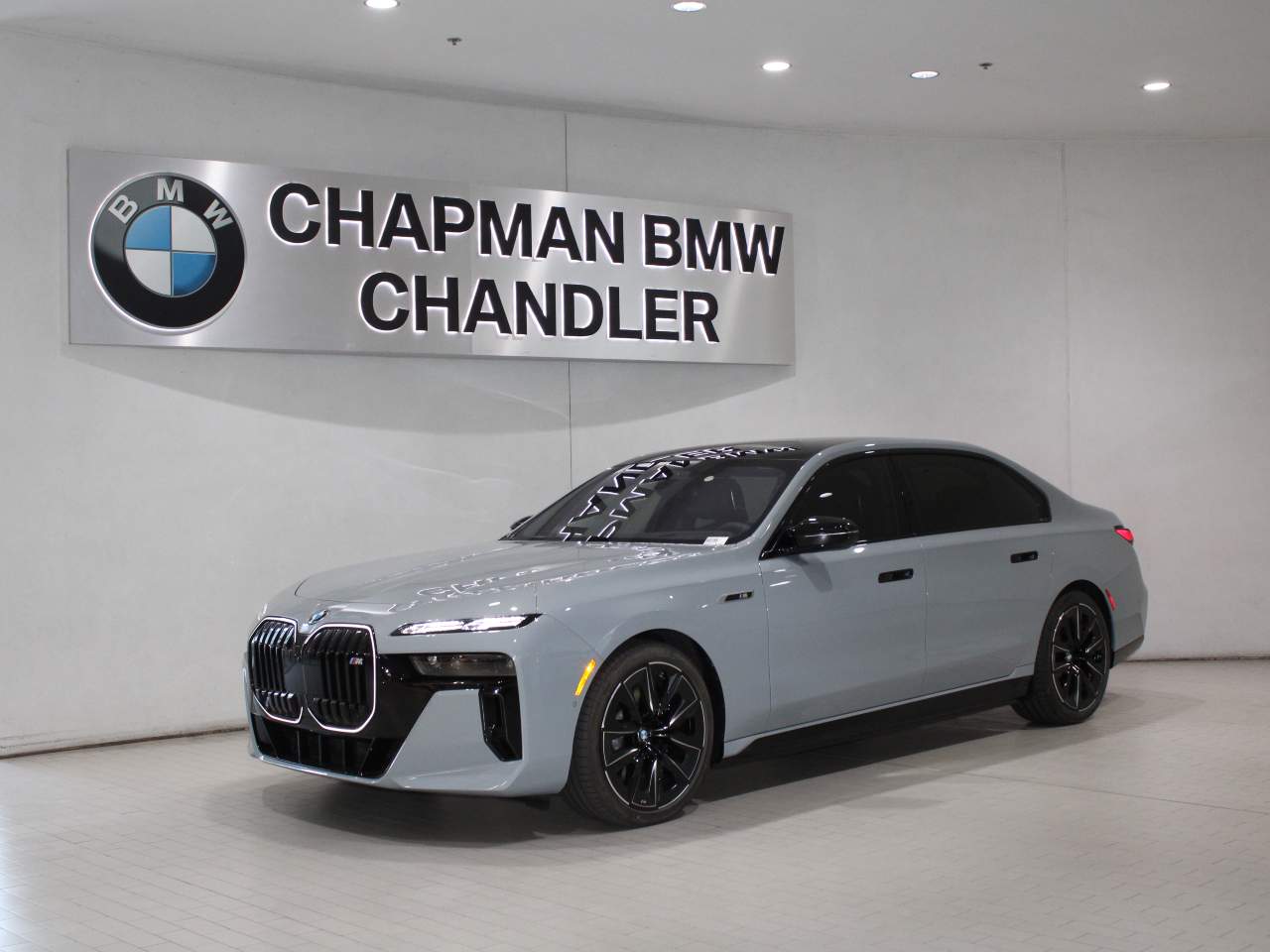 2026 BMW i7 M70's photo