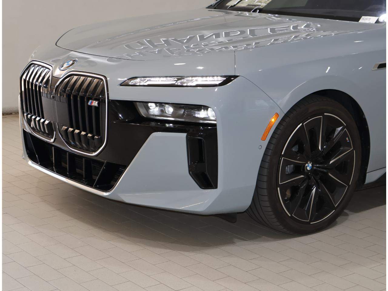 2026 BMW i7 M70