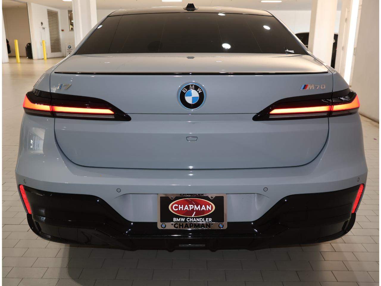 2026 BMW i7 M70 - Photo 6