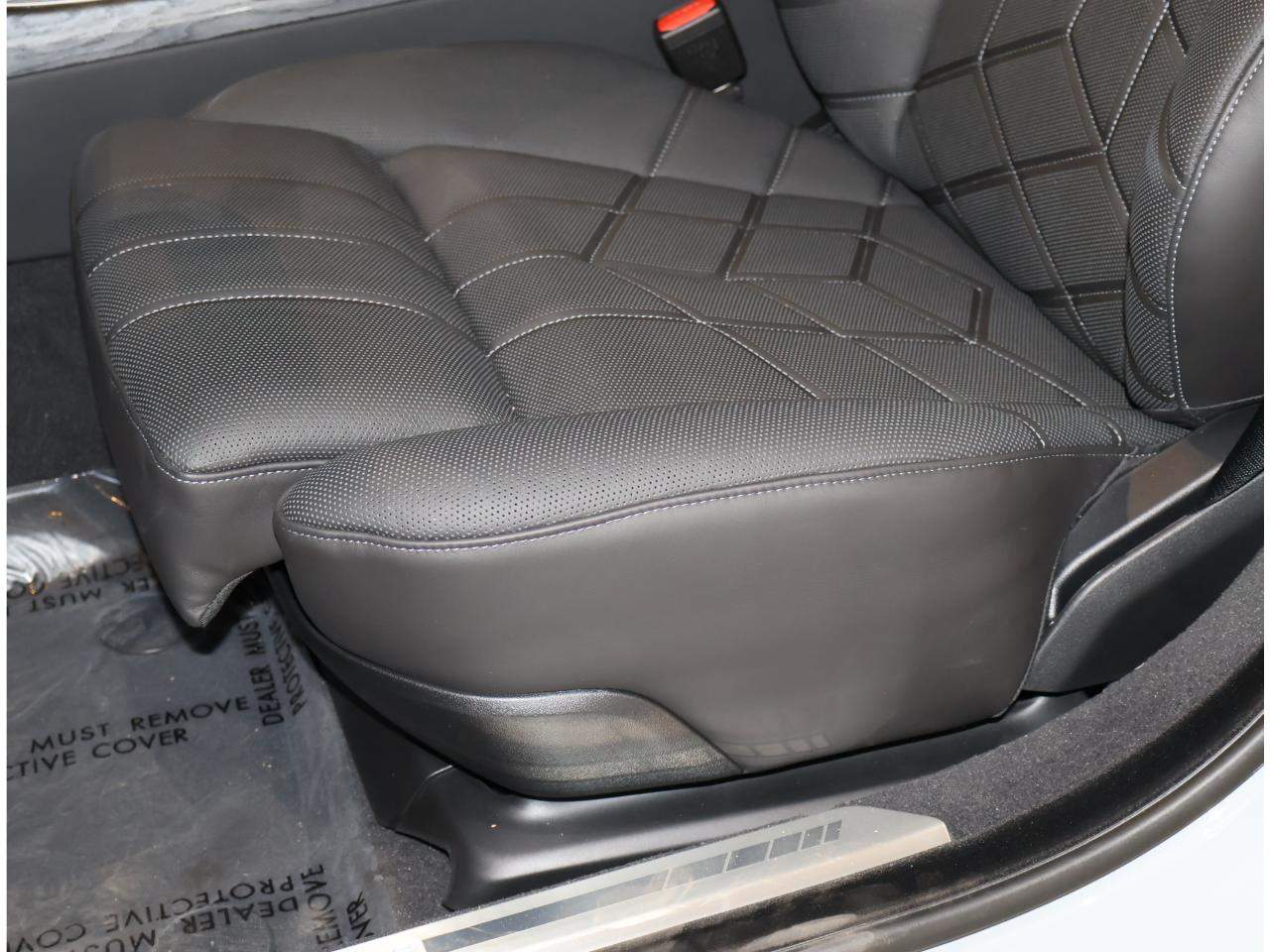 2026 BMW i7 M70 - Photo 15