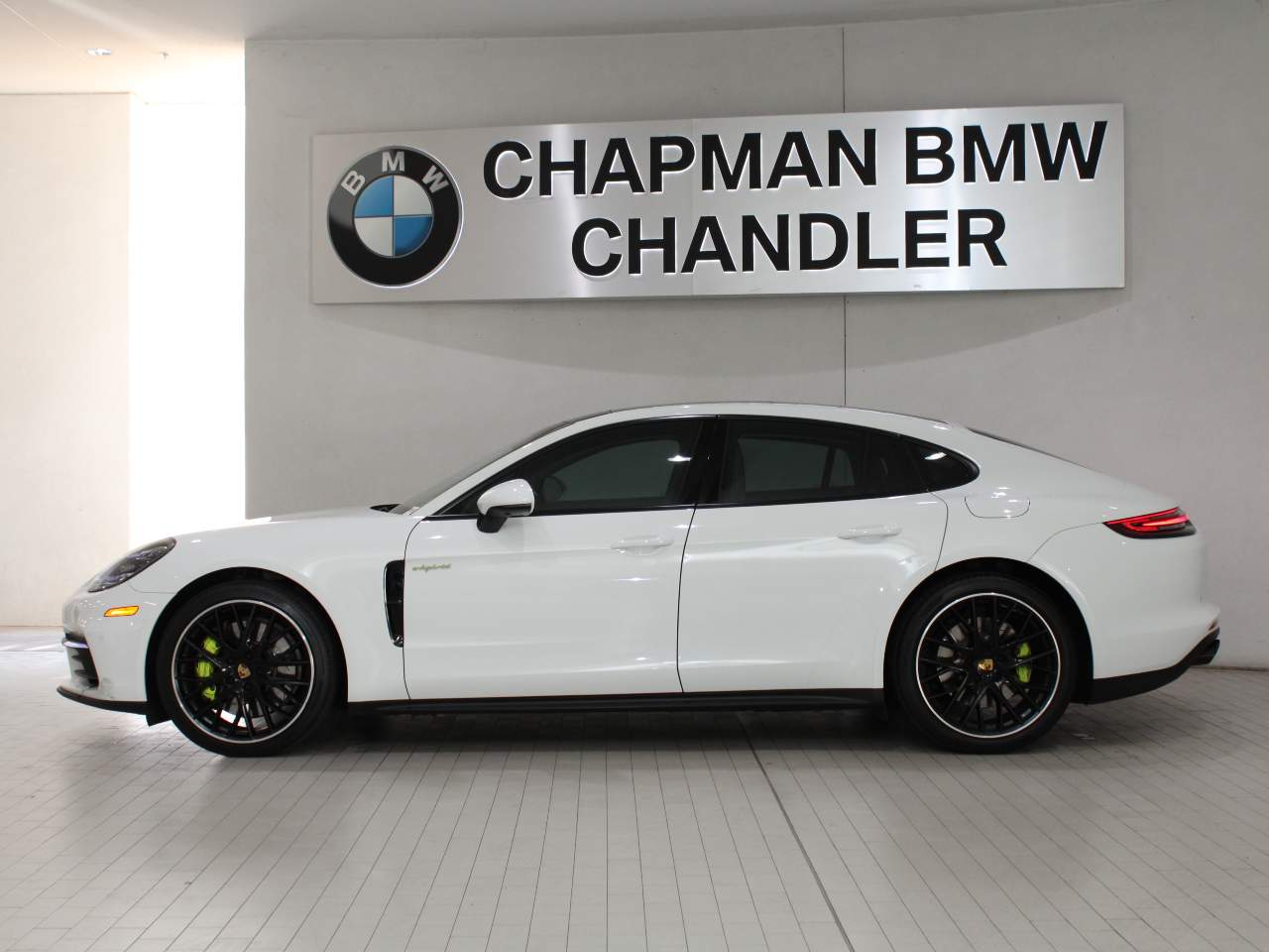 Used 2019 Porsche Panamera 4 E-Hybrid with VIN WP0AE2A71KL125118 for sale in Chandler, AZ