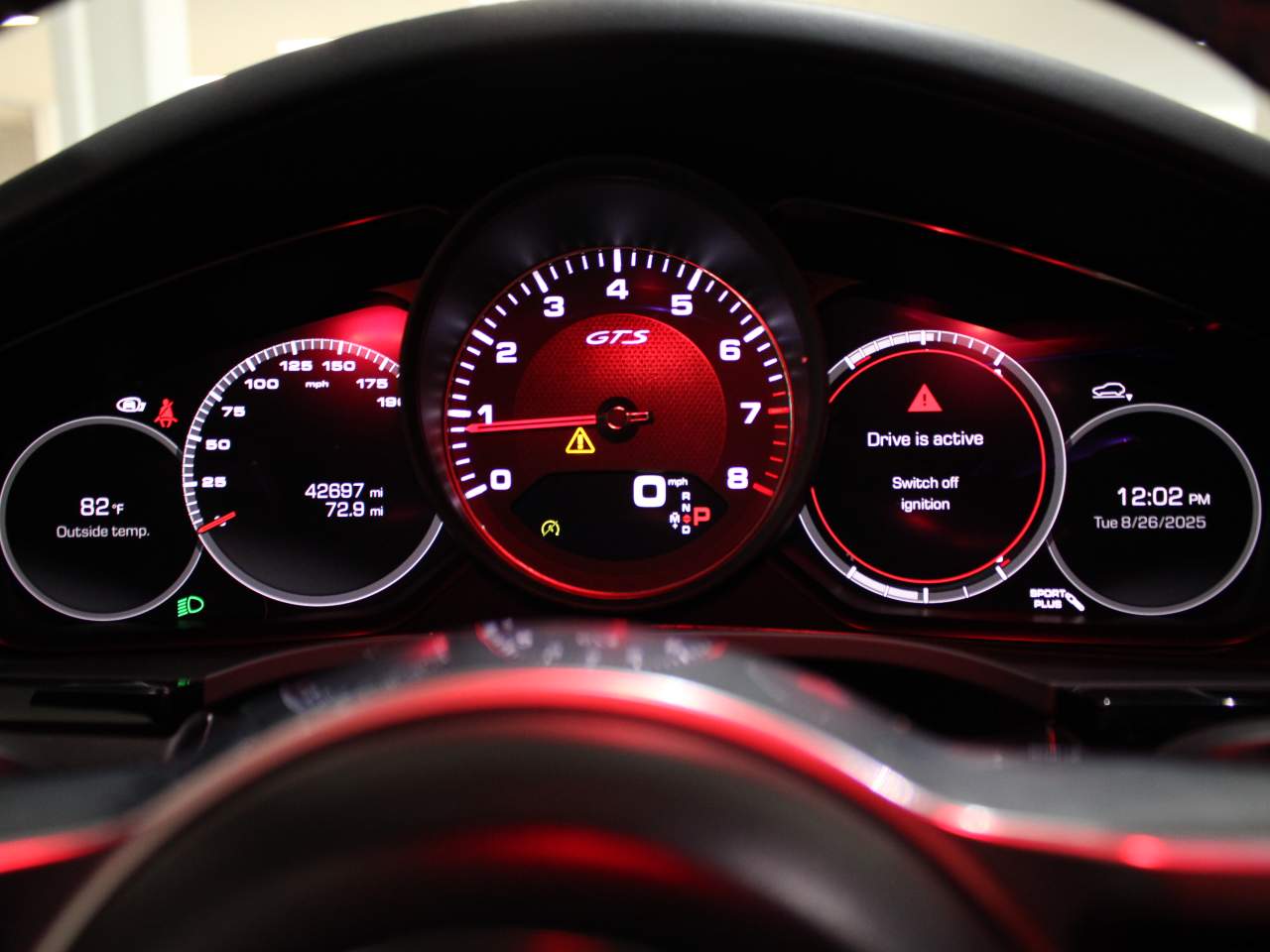 2021 Porsche Cayenne GTS Coupe photo 2
