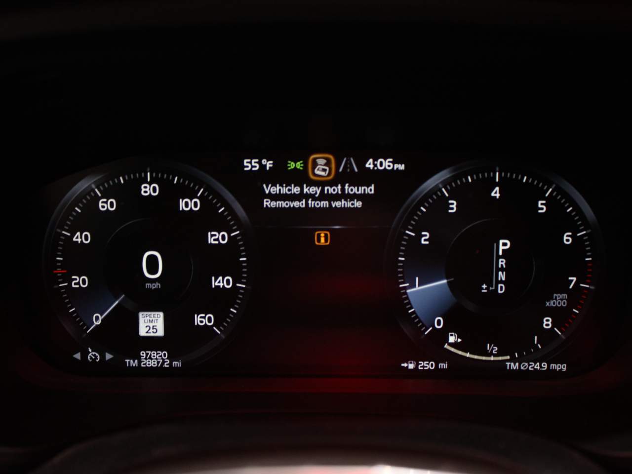 2020 Volvo XC60 T5 Momentum