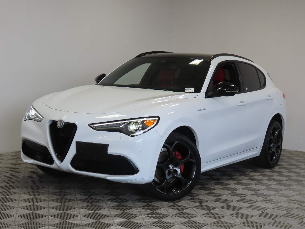 2023 Alfa Romeo Stelvio Veloce