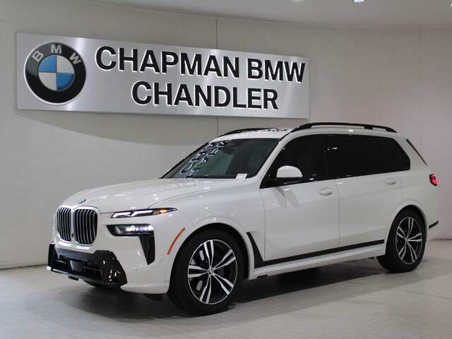 2023 BMW X7