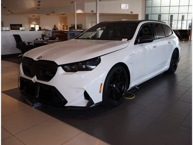 2027 BMW M5