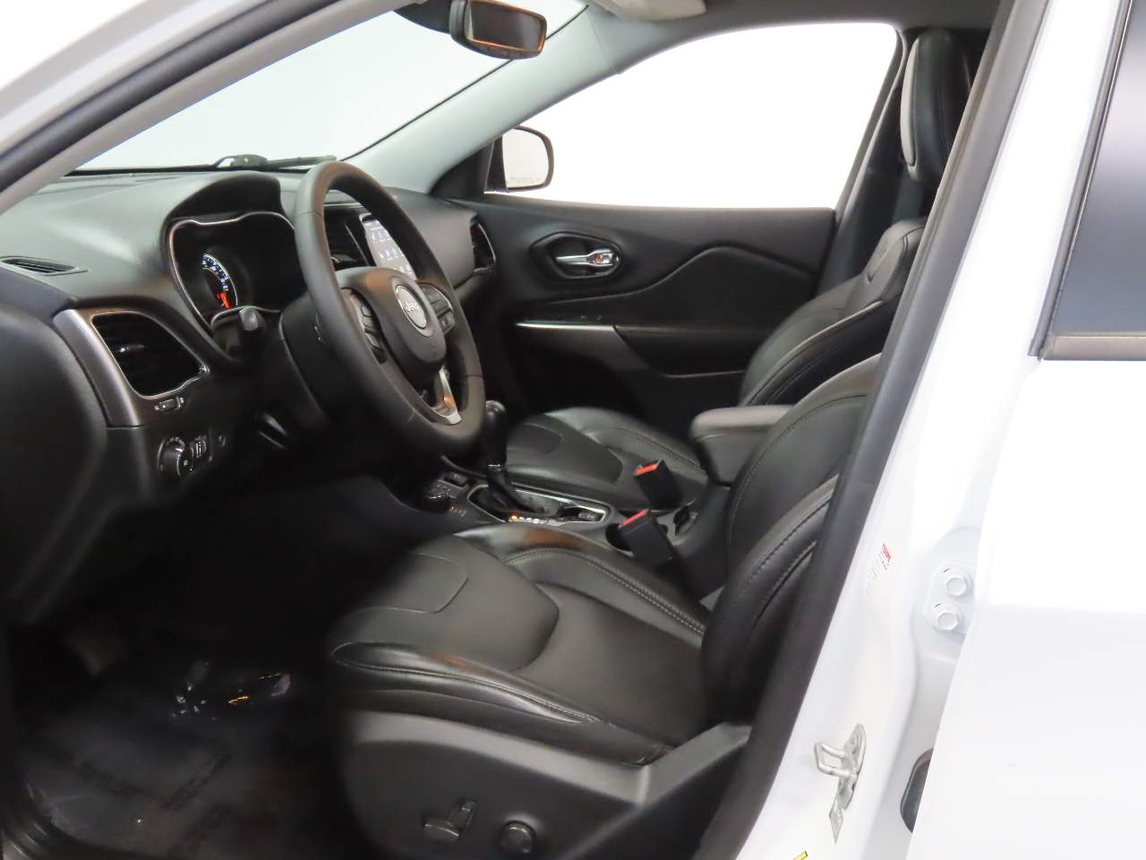 2022 Jeep Cherokee Limited - Photo 14