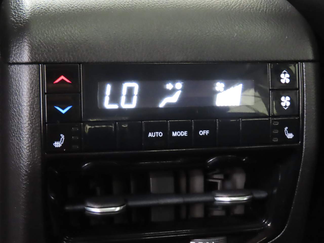 2022 Jeep Grand Cherokee L Limited - Photo 16