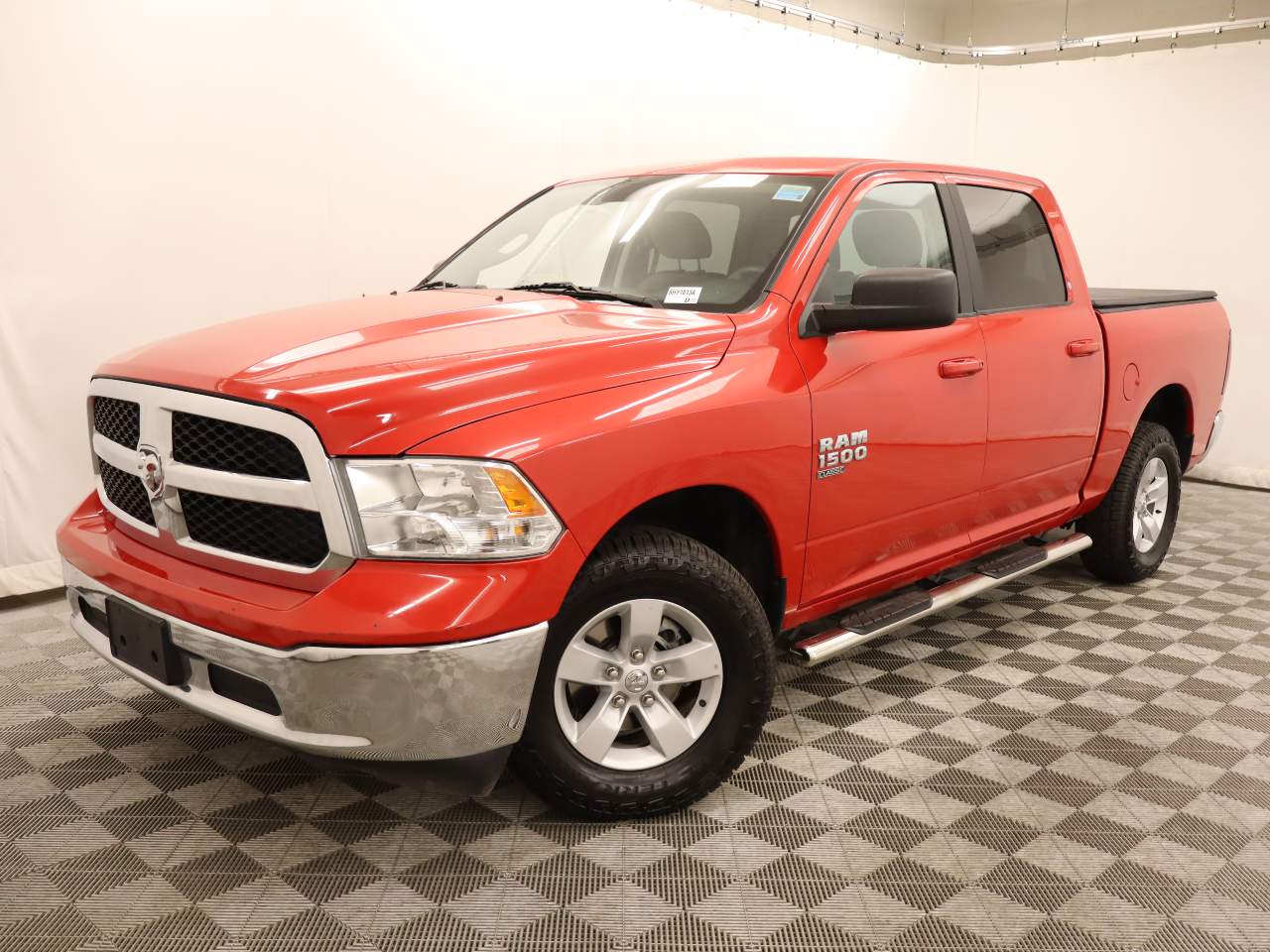 2021 RAM Ram 1500 Classic SLT