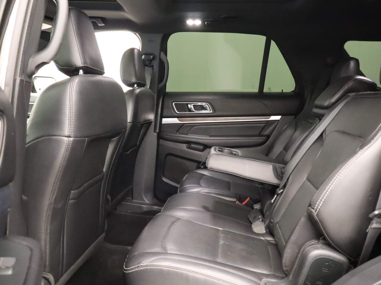 2019 Ford Explorer Limited - Photo 16