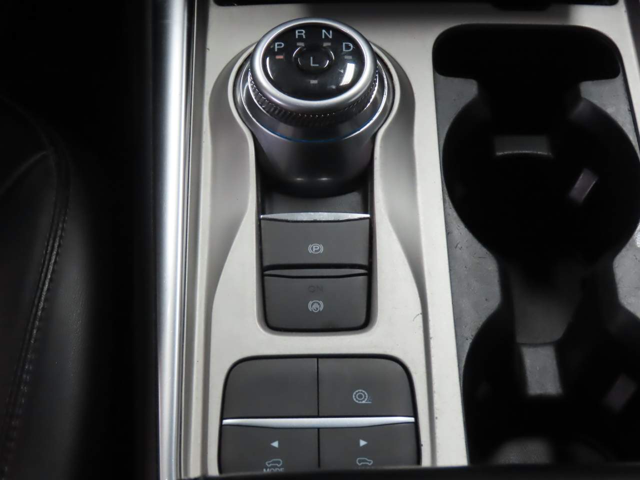 2023 Ford Explorer XLT - Photo 12