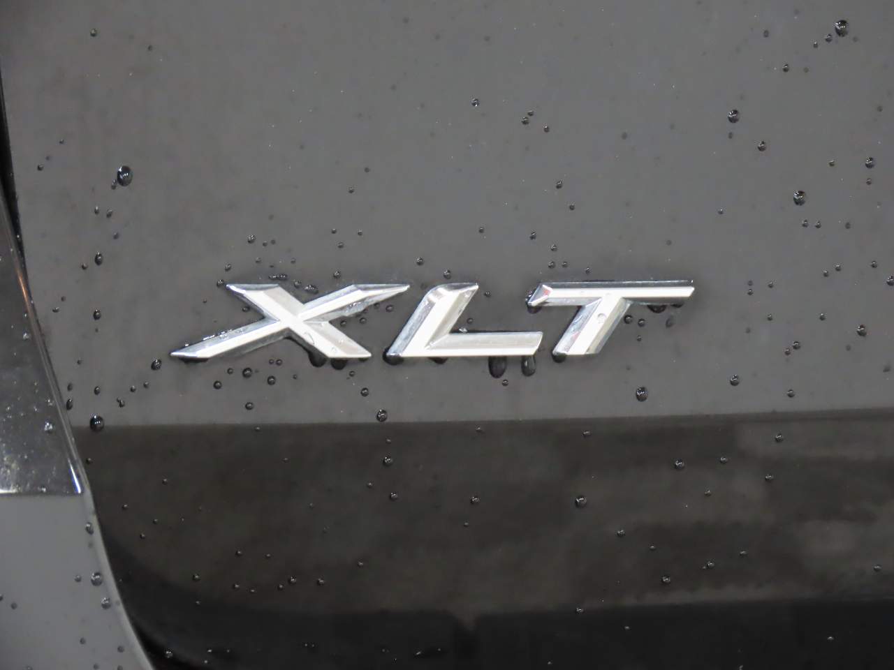 2023 Ford Explorer XLT - Photo 6