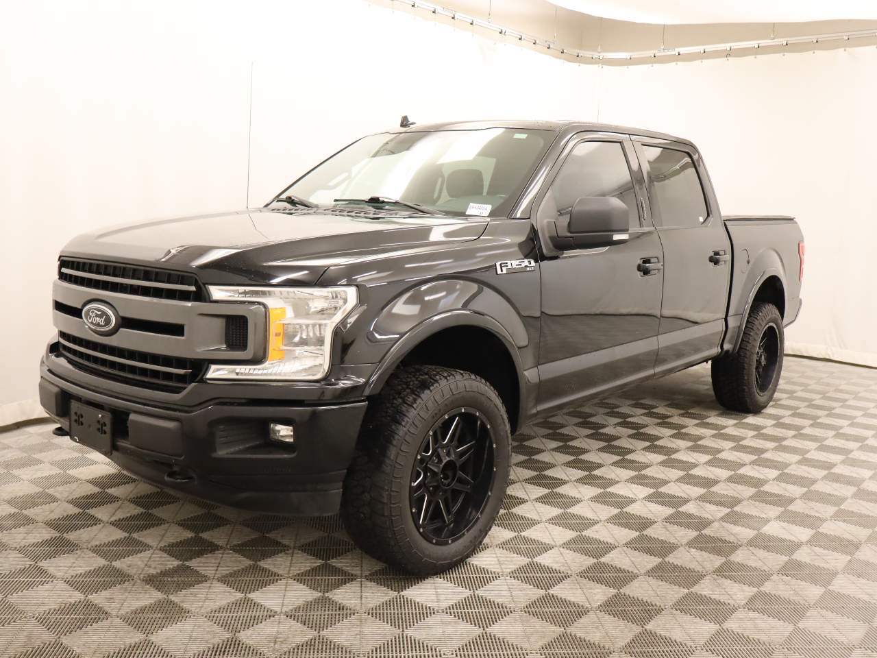 2018 Ford F-150 XLT Crew Cab