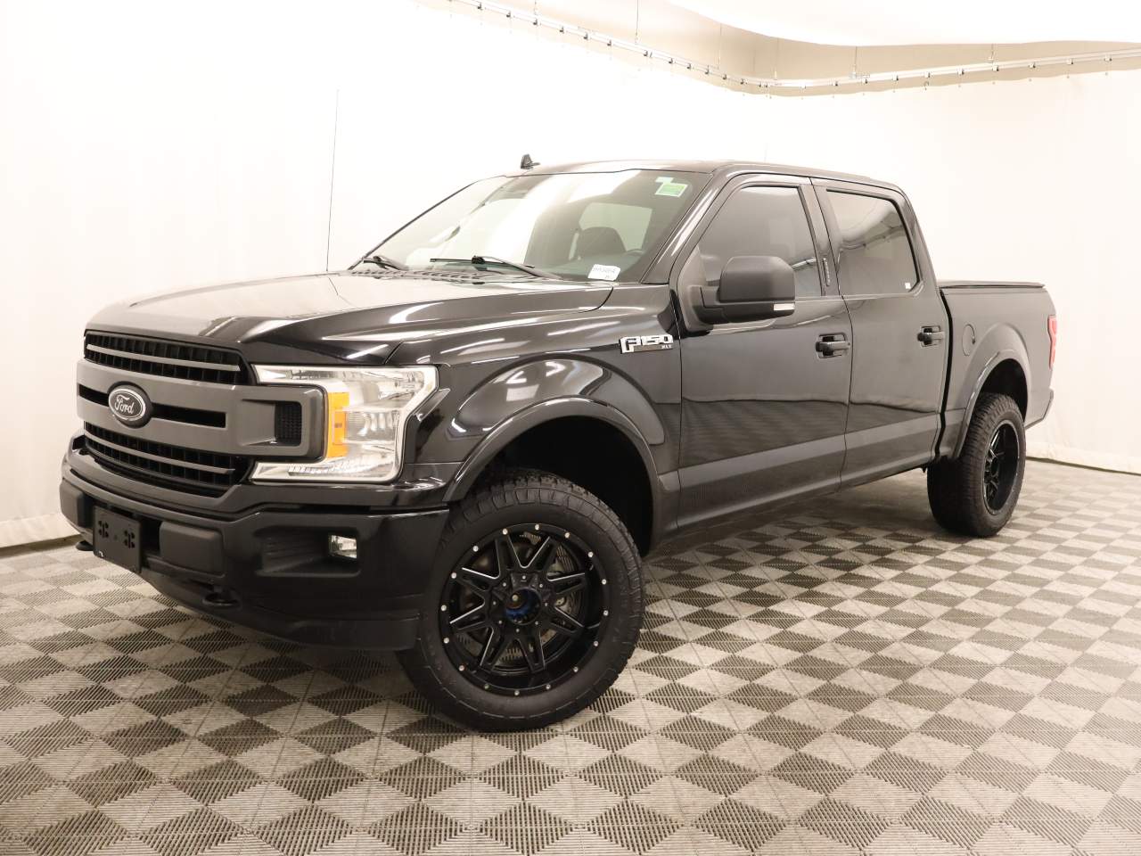 Shadow Black 2018 Ford F-150 Pickup Truck Four-Wheel Drive Automatic