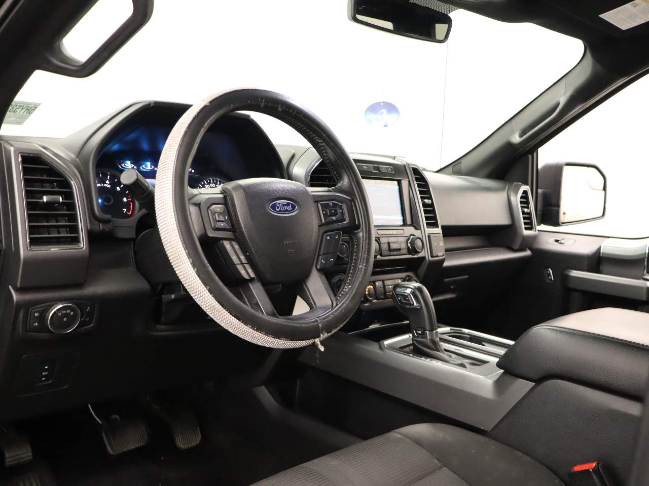 2017 Ford F-150 XLT Crew Cab