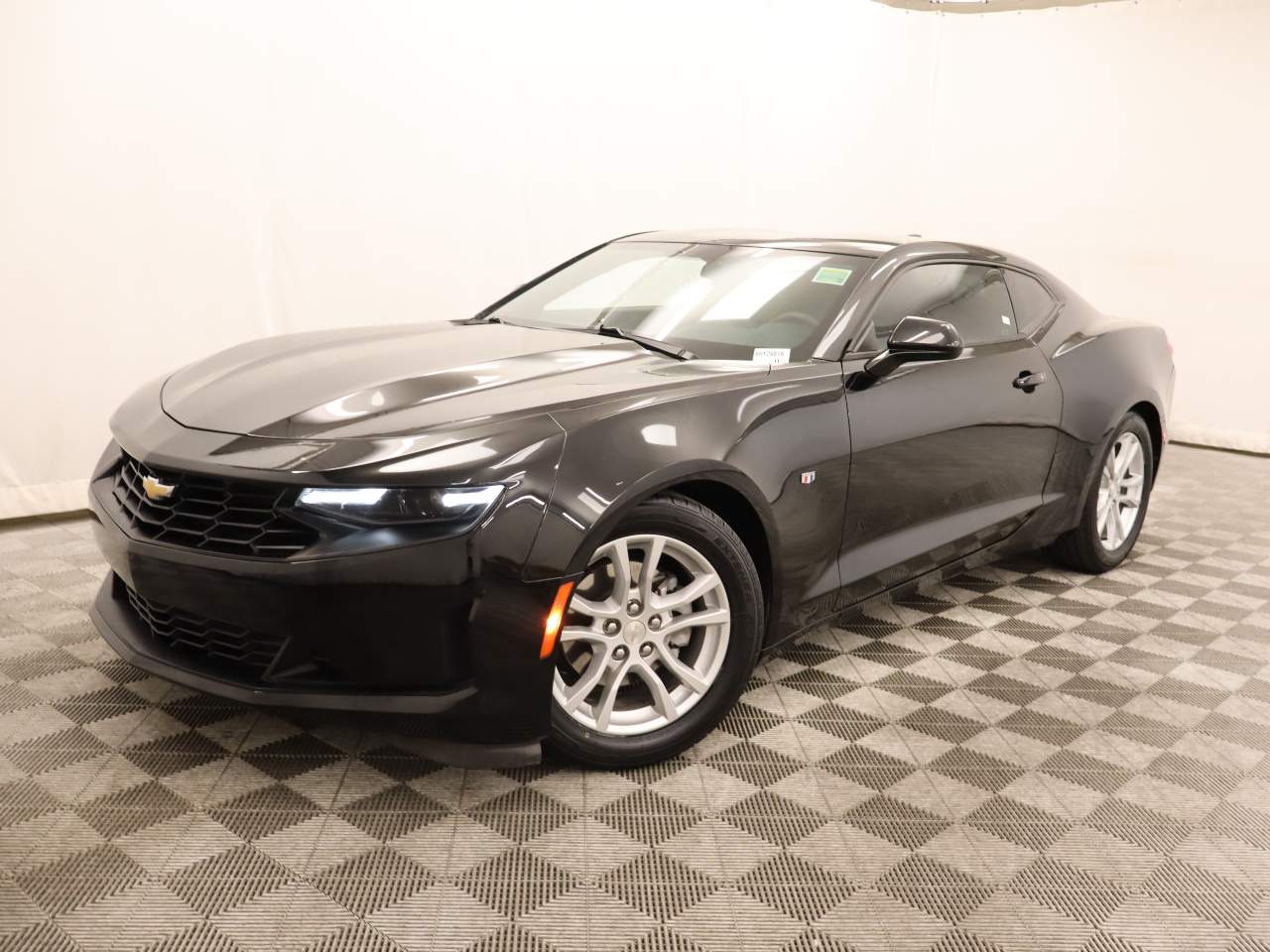 2023 Chevrolet Camaro 1LS Coupe RWD
