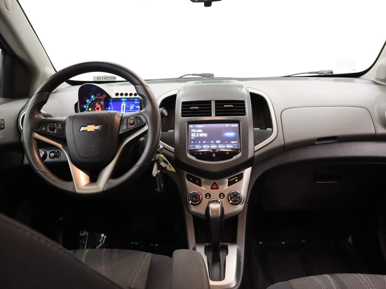 2016 Chevrolet Sonic LT - Photo 13