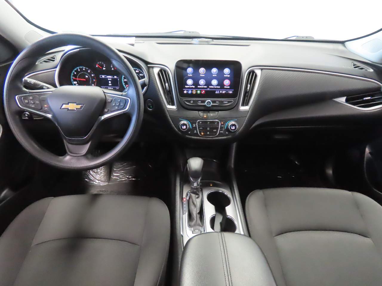 2024 Chevrolet Malibu 1LT - Photo 13