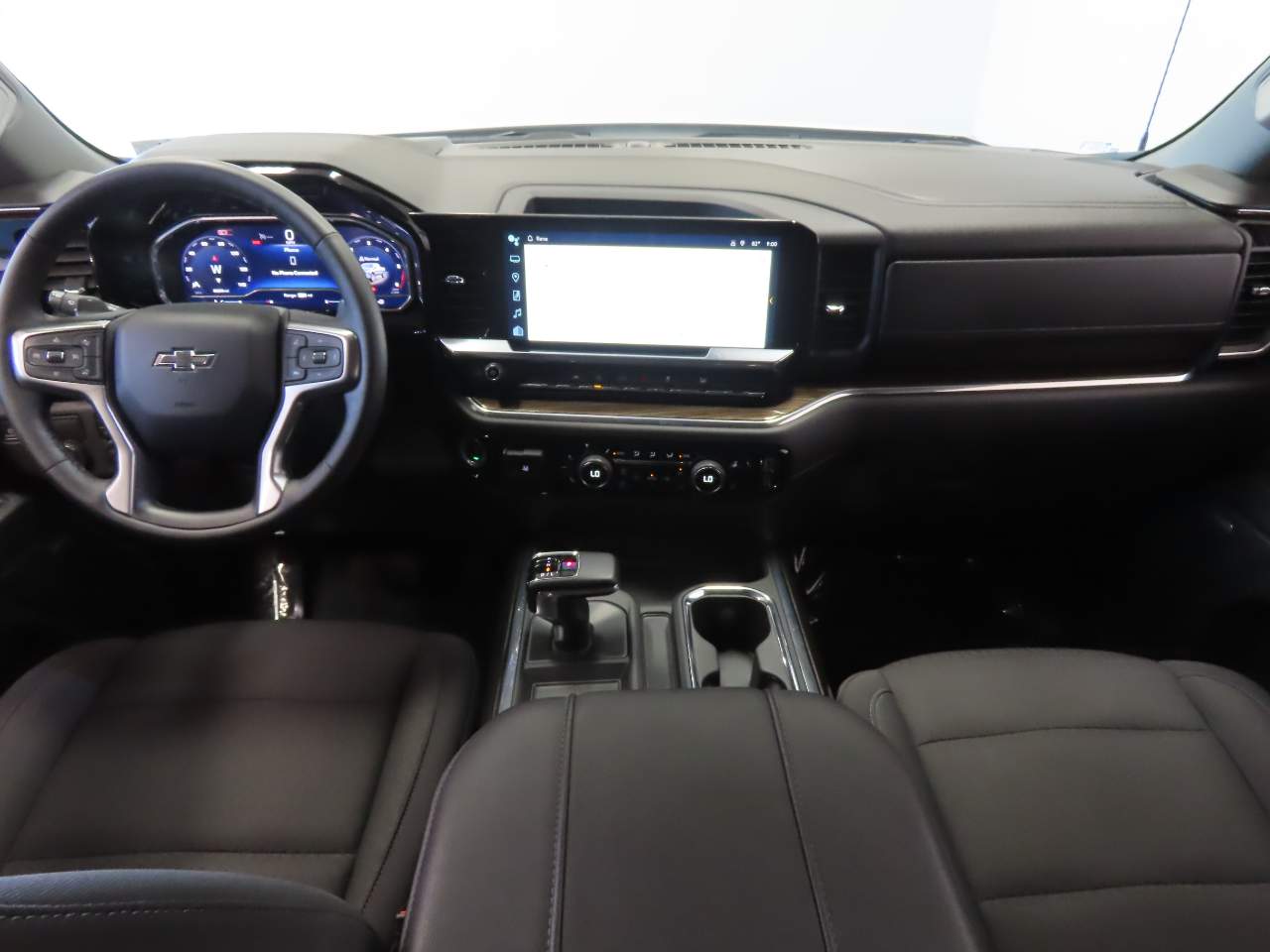 2024 Chevrolet Silverado 1500 RST - Photo 13