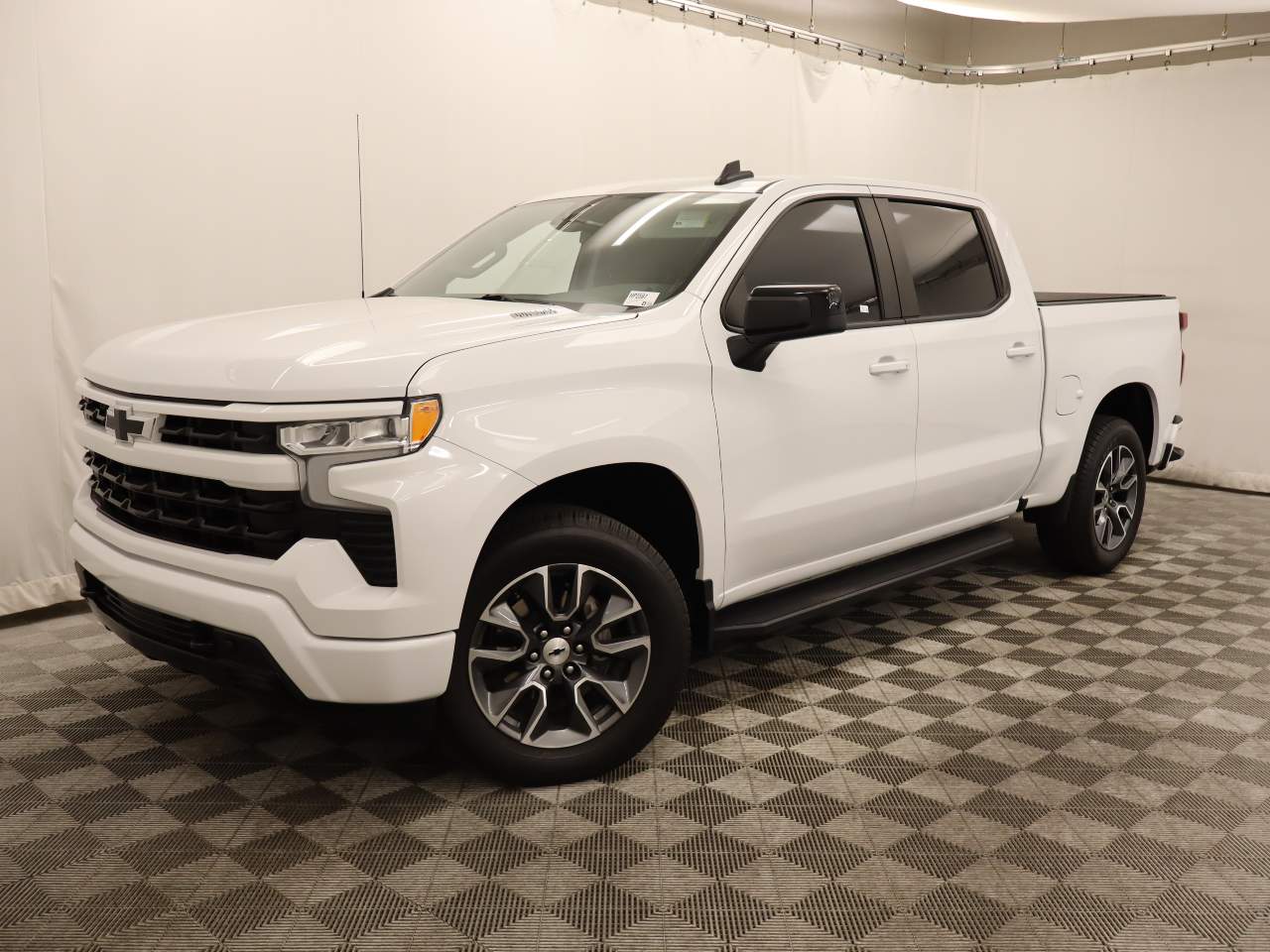 2024 Chevrolet Silverado 1500 RST Crew Cab Short Box's photo