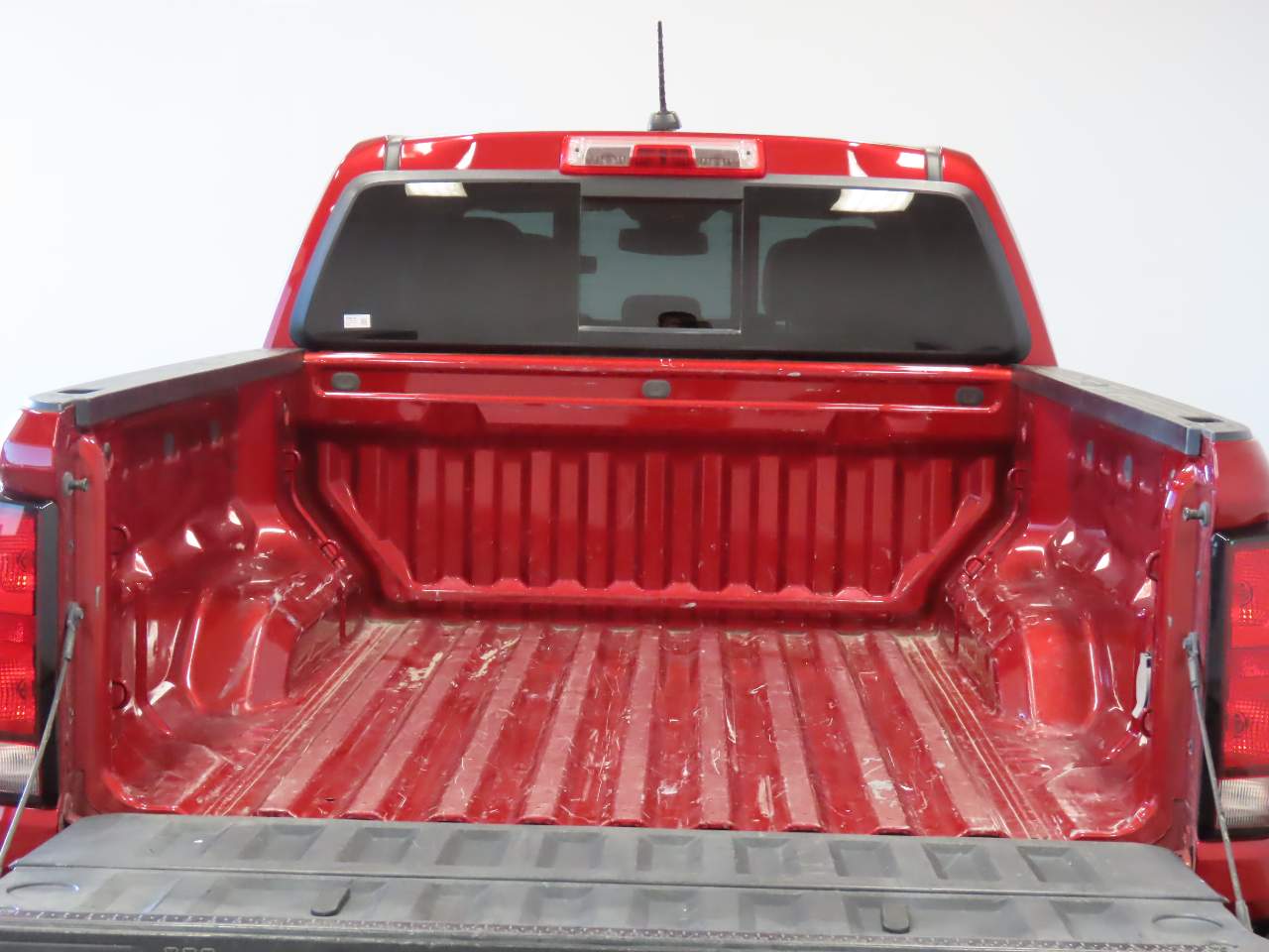 2023 Chevrolet Colorado Z71 - Photo 17