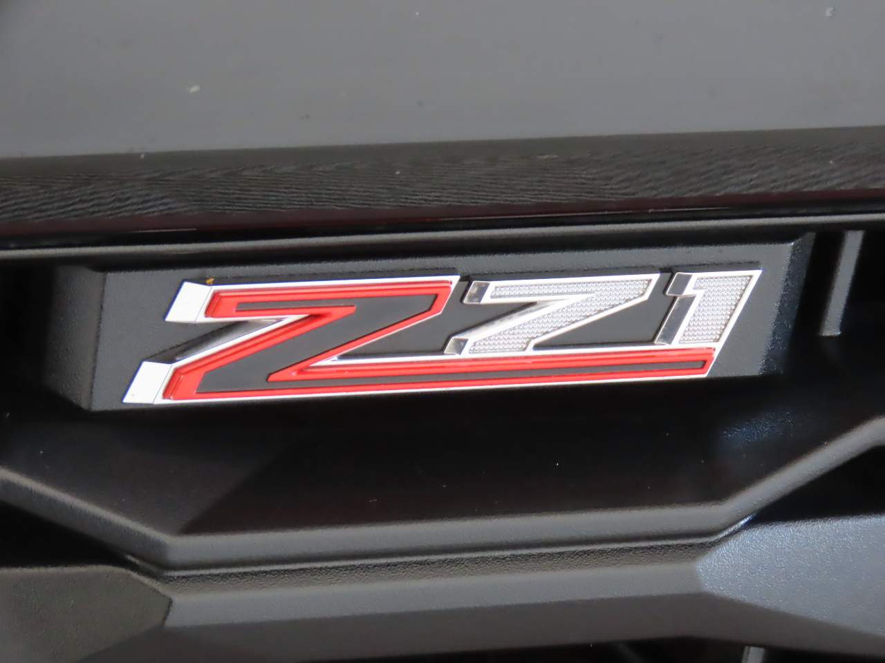 2023 Chevrolet Colorado Z71 - Photo 19