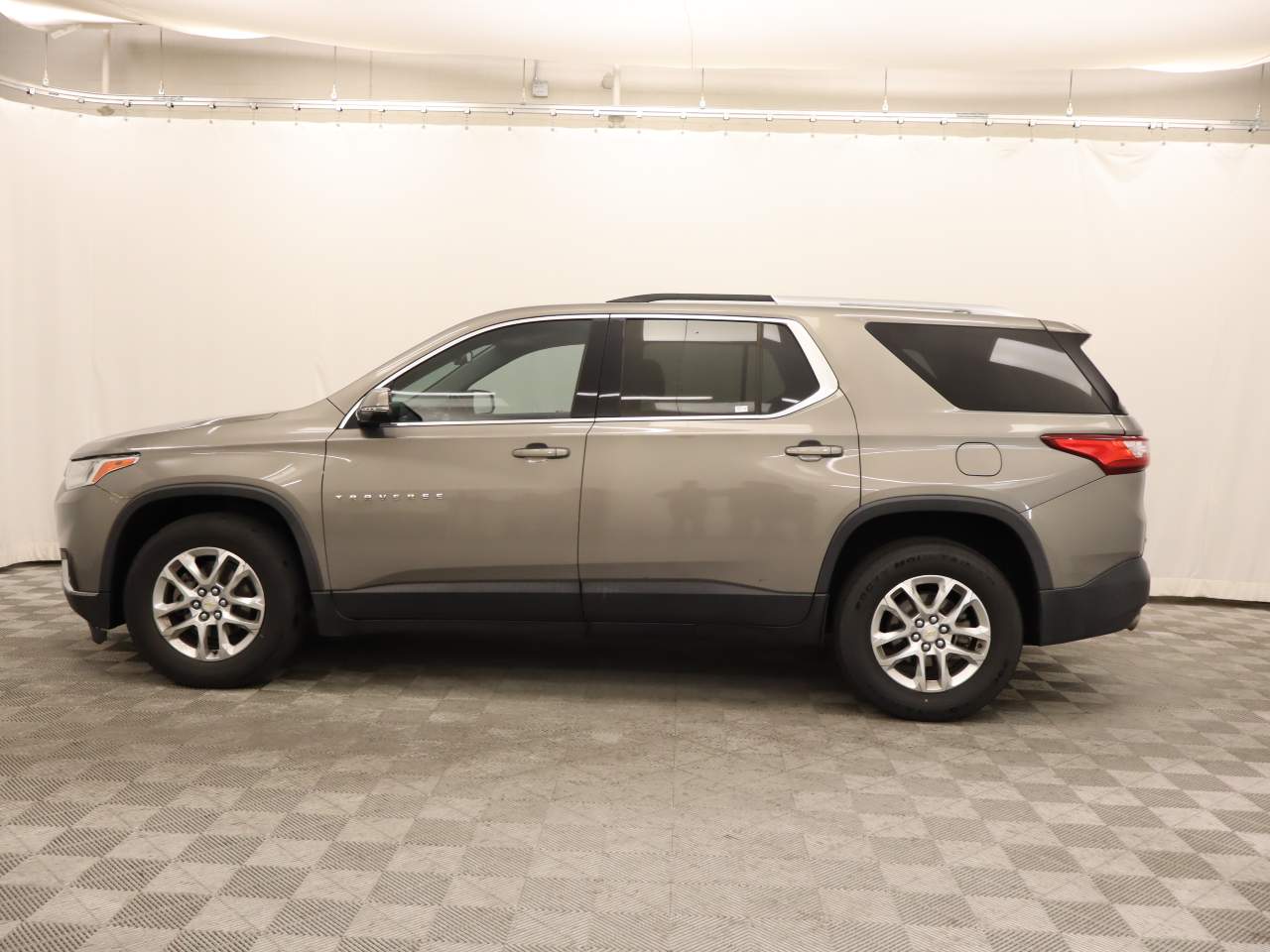 2018 Chevrolet Traverse LT Cloth