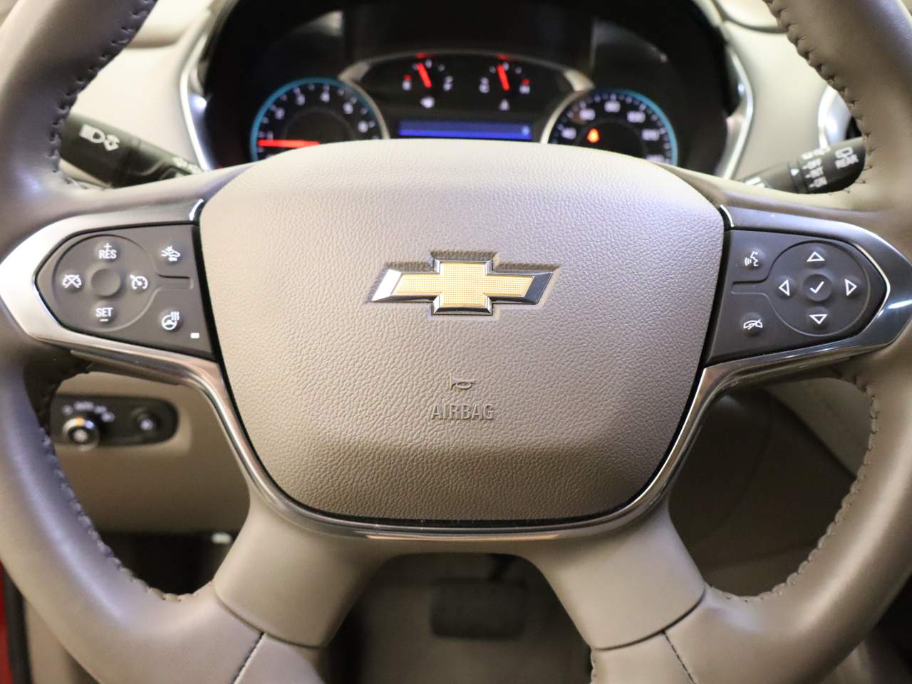 2020 Chevrolet Traverse Premier - Photo 12