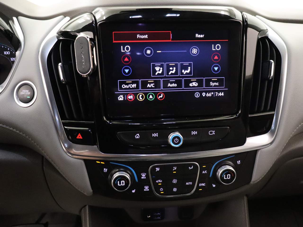 2020 Chevrolet Traverse Premier - Photo 10