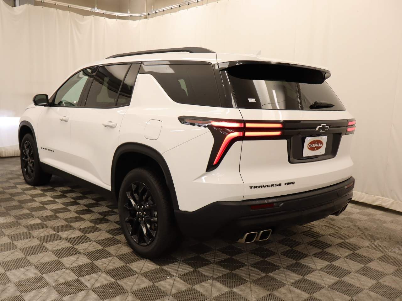 2025 Chevrolet Traverse LT - Photo 3