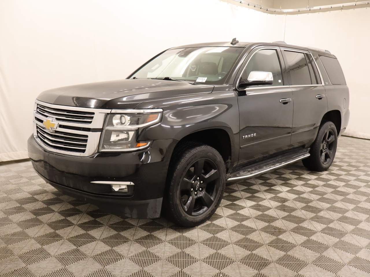2015 Chevrolet Tahoe LTZ RWD