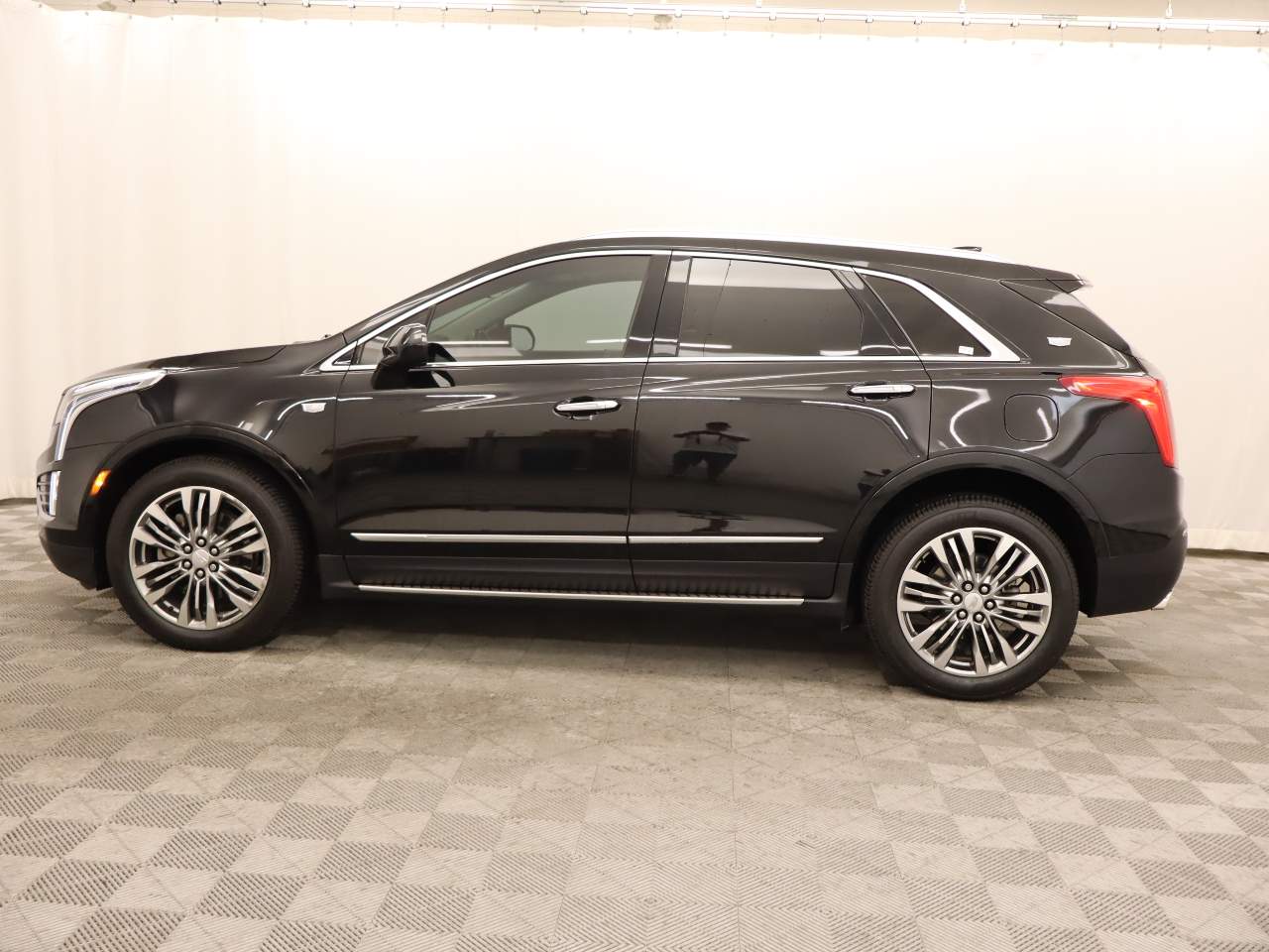 2018 Cadillac XT5 Premium Luxury