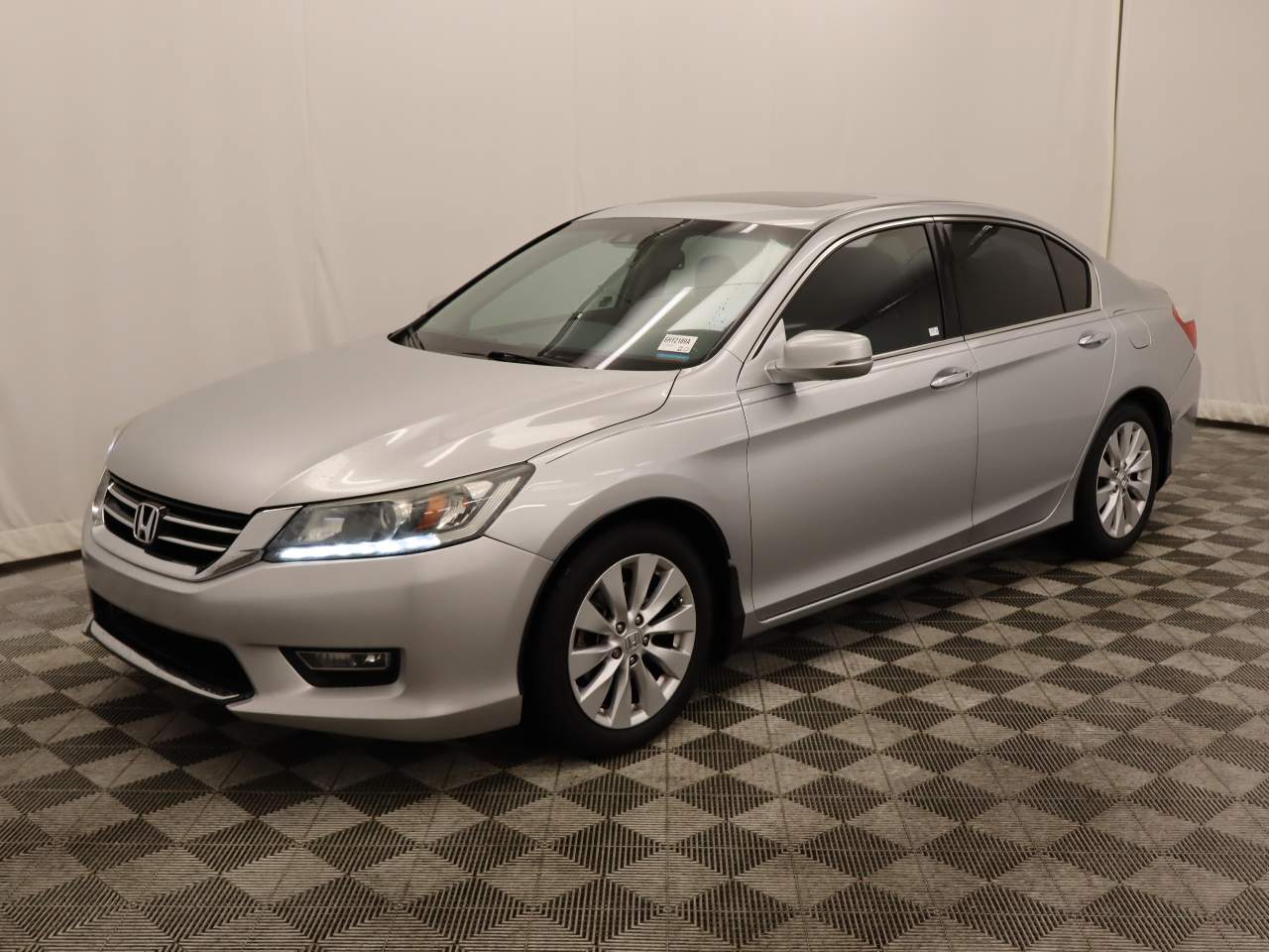 2013 Honda Accord EX-L V6's photo