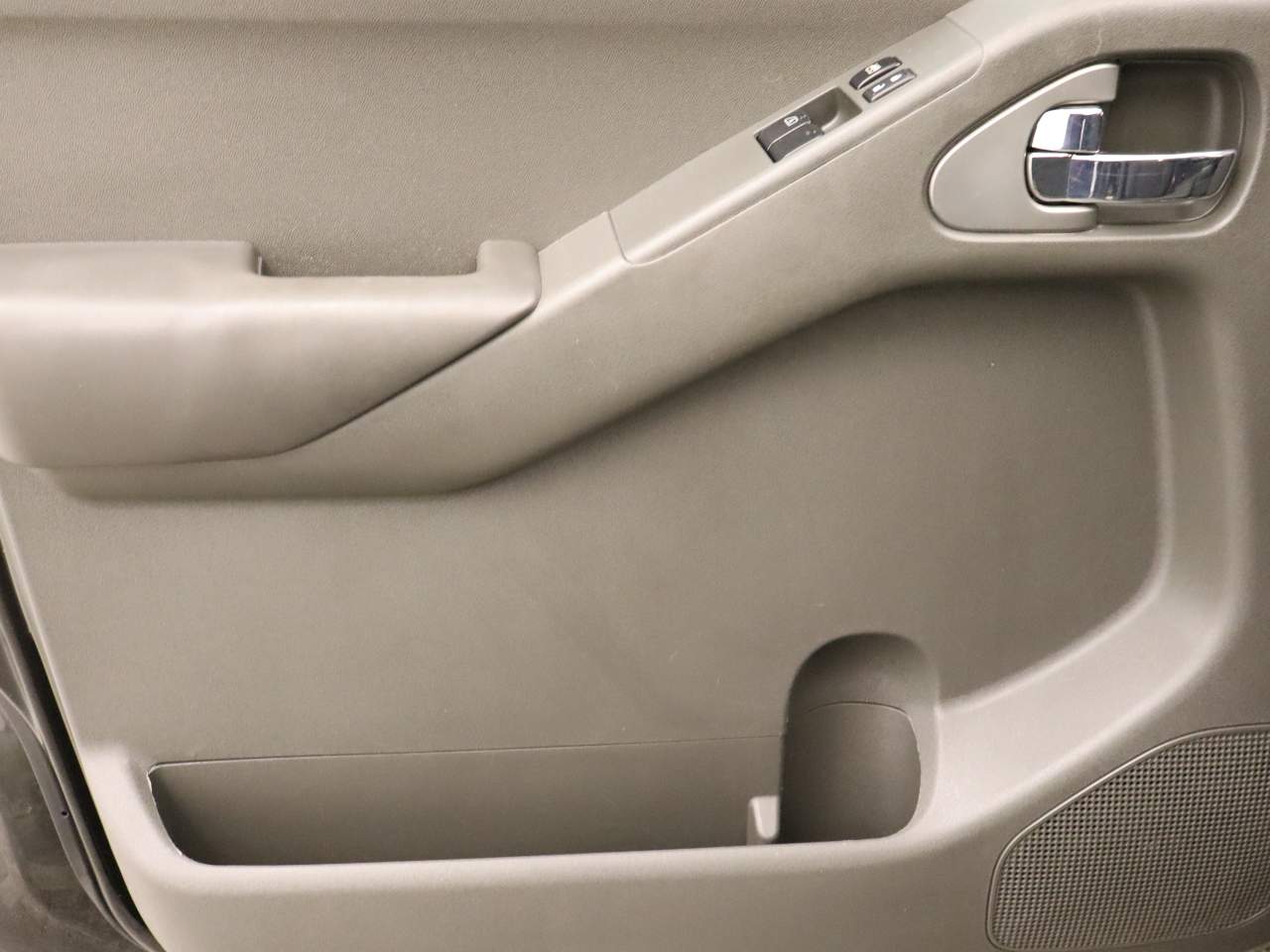 2014 Nissan Frontier Desert Runner Extended Cab