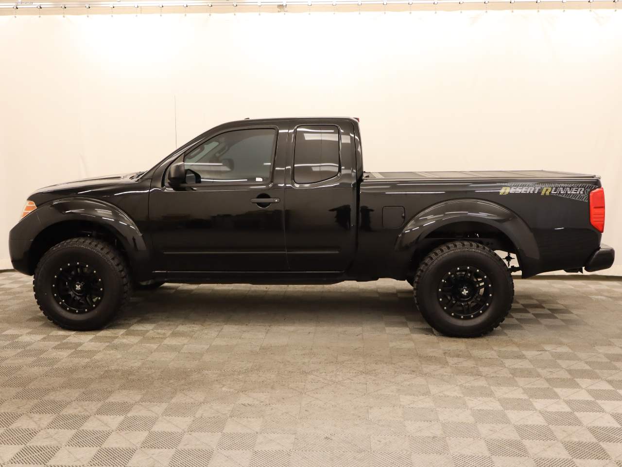 2014 Nissan Frontier Desert Runner Extended Cab