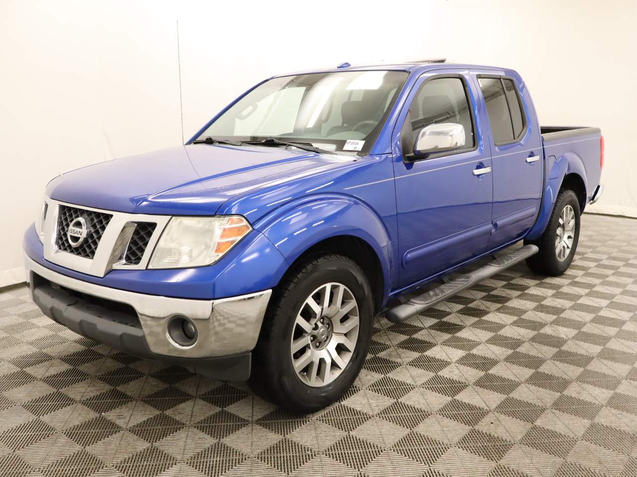 2013 Nissan Frontier SL Crew Cab