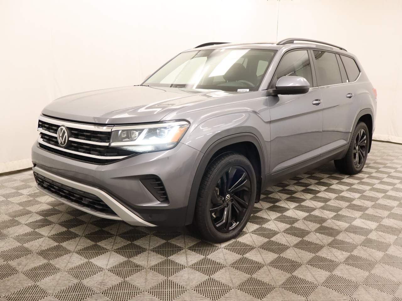 2023 Volkswagen Atlas V6 SE