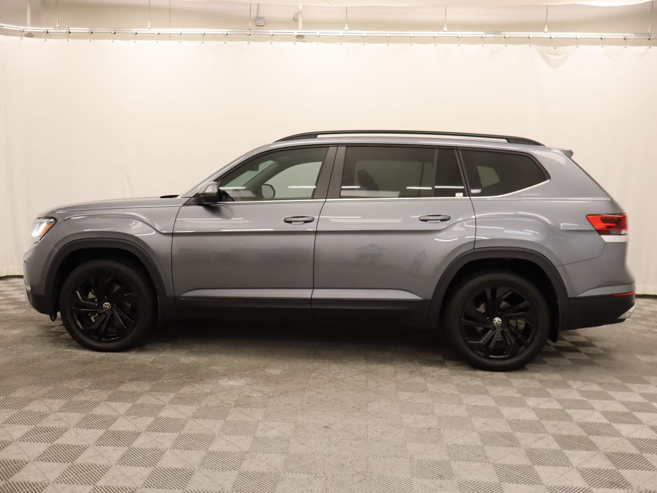 2023 Volkswagen Atlas V6 SE