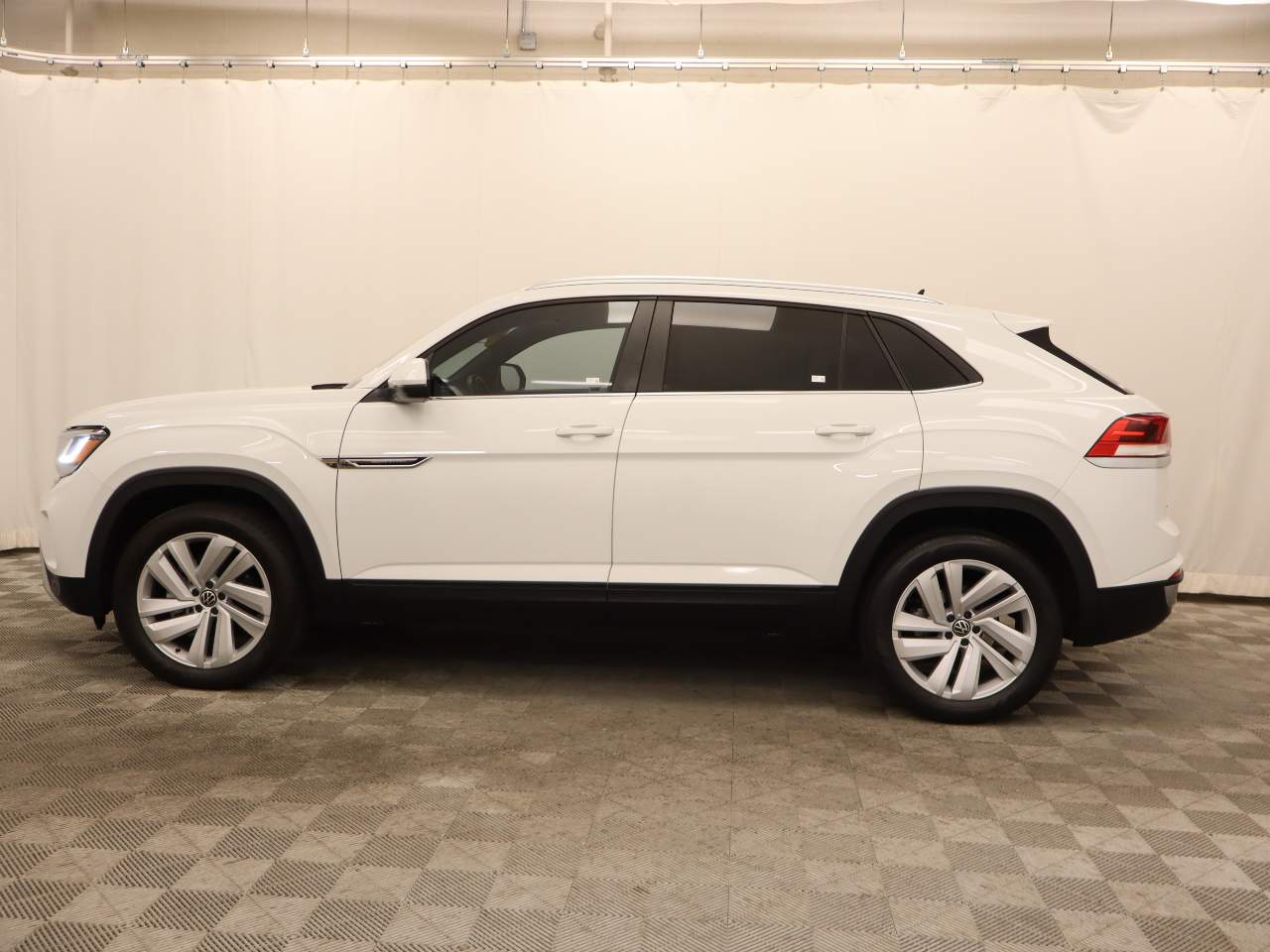 2023 Volkswagen Atlas Cross Sport V6 SE