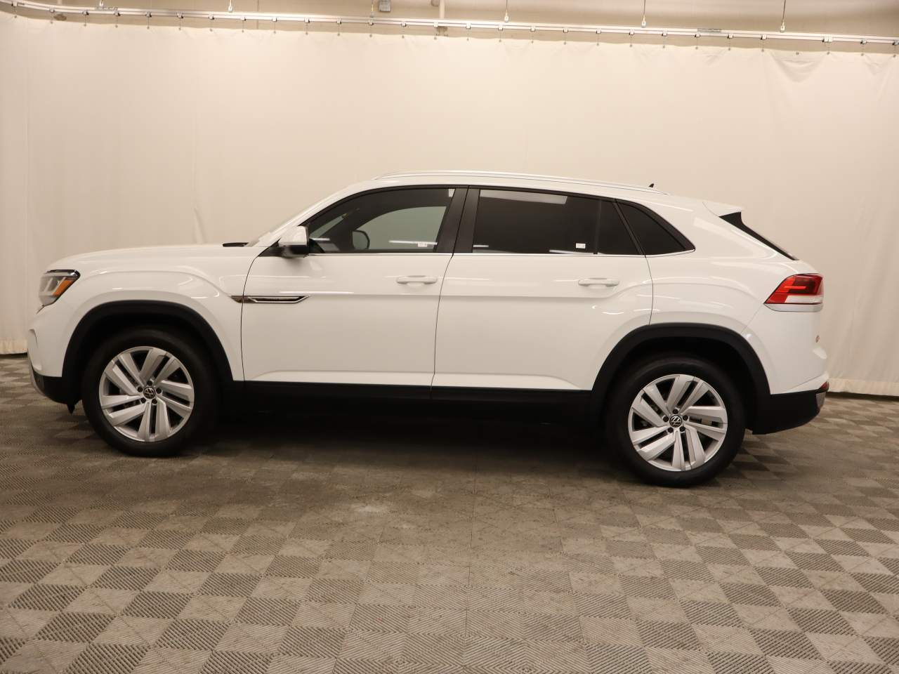 2023 Volkswagen Atlas Cross Sport V6 SE