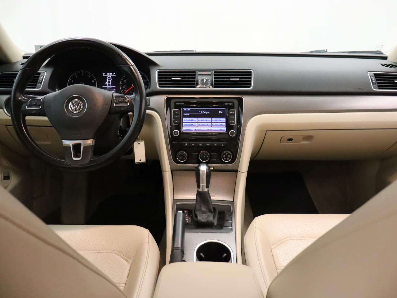 2015 Volkswagen Passat 1.8T SE