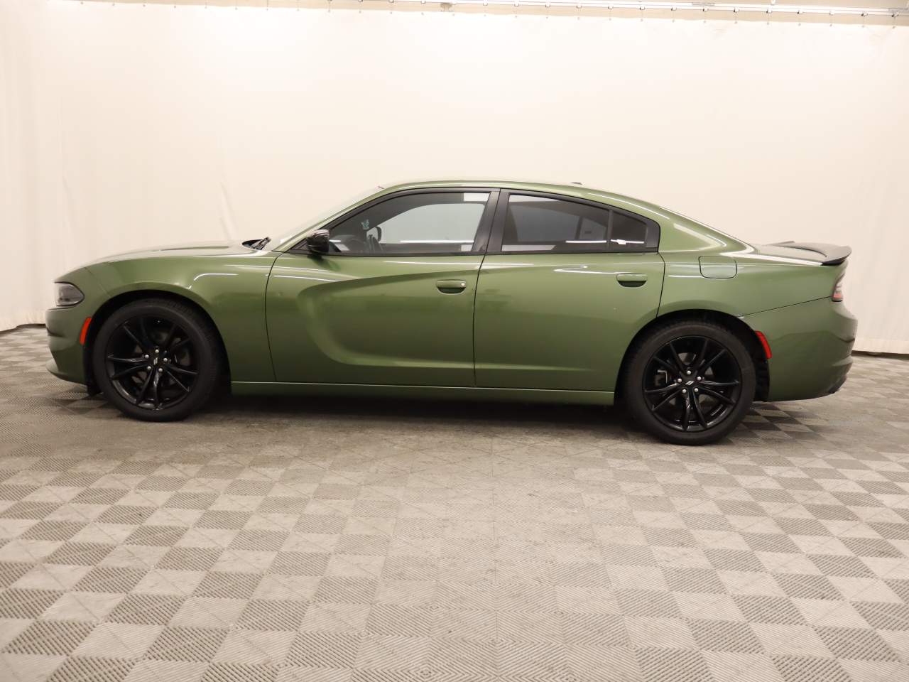 2018 Dodge Charger SXT