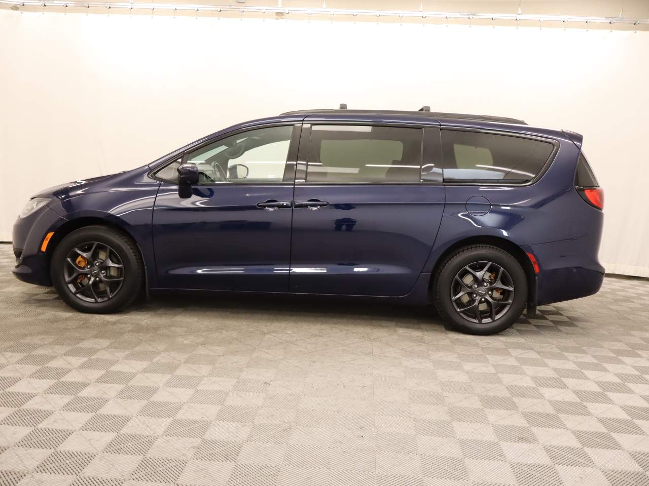 2019 Chrysler Pacifica Touring L Plus