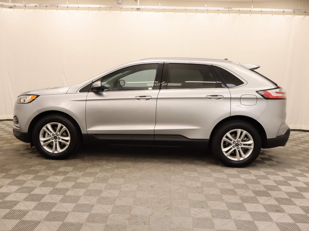 Used 2020 Ford Edge SEL with VIN 2FMPK3J92LBB58720 for sale in Scottsdale, AZ