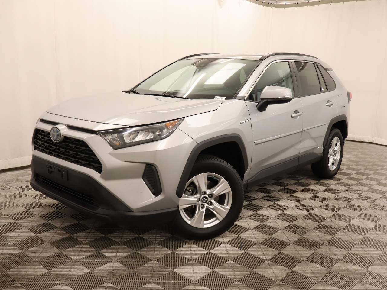 2020 Toyota RAV4 Hybrid LE