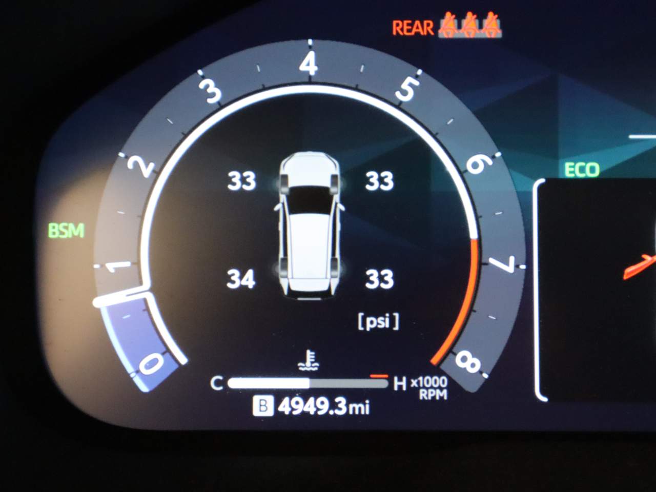 2025 Toyota RAV4 Limited - Photo 8