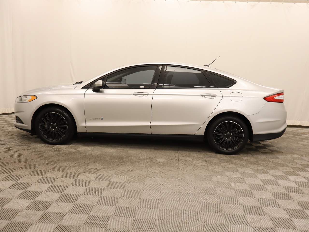 2014 Ford Fusion Hybrid S